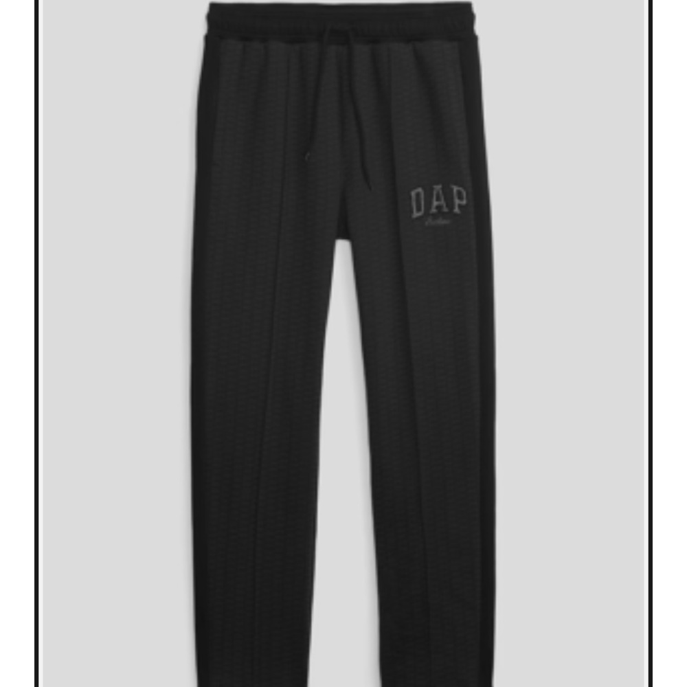 Gap x Dapper Dan Harlem Logo Sweatpants in Black